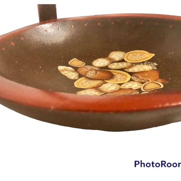 Wooden Nut Basket Bowl Hand Made Hand Painted 2003 Brown Red 7" x 9" - Picture 5 of 6